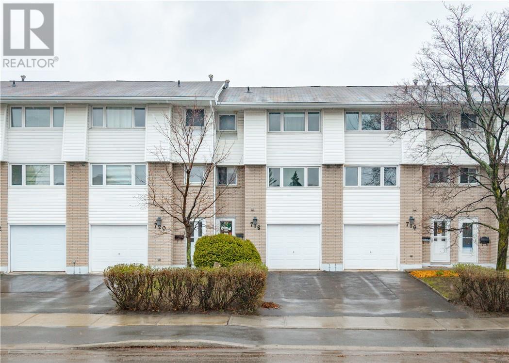 718 Auger Avenue - 3