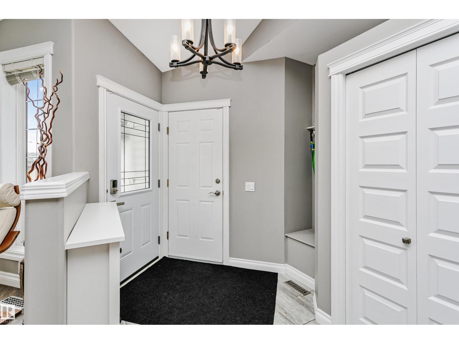 12907 136 ST NW NW, Edmonton