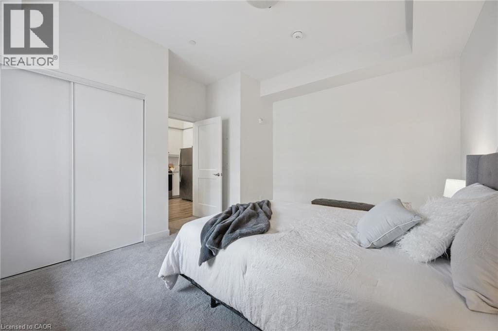 251 NORTHFIELD Drive E Unit# 105, Waterloo, Ontario, N2K3H4 — Photo 11
