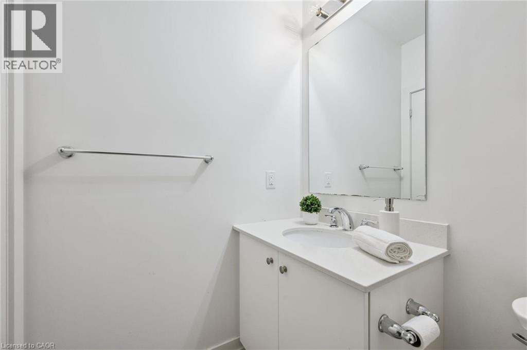 251 NORTHFIELD Drive E Unit# 105, Waterloo, Ontario, N2K3H4 — Photo 15