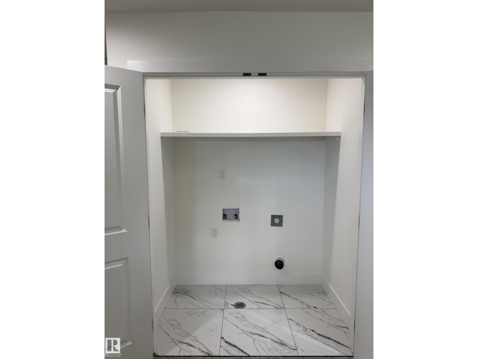 11927 123 ST NW, Edmonton