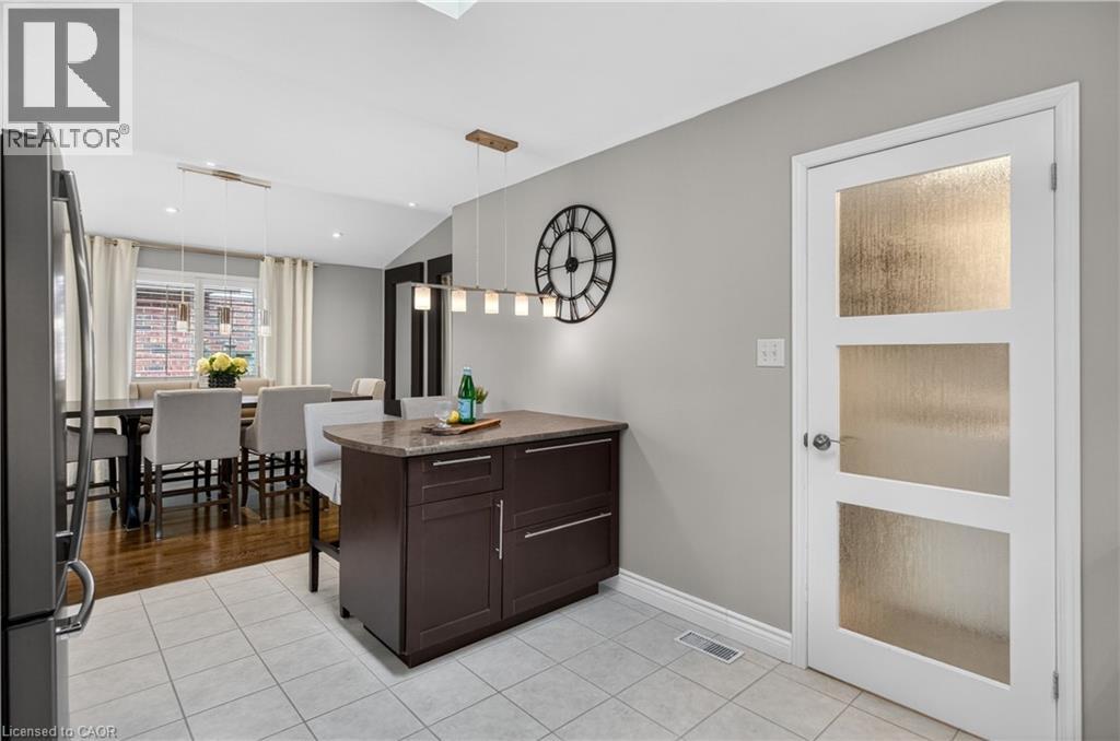 802 UPPER HORNING Road, Hamilton, Ontario, L9C7R4 — Photo 20