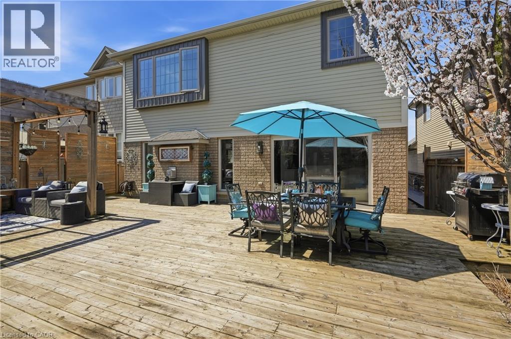 36 PAVILION Drive, Binbrook, Ontario, L0R1C0 — Photo 15