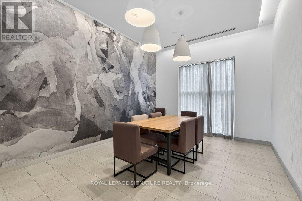 #109 2301 DANFORTH AVENUE - 23