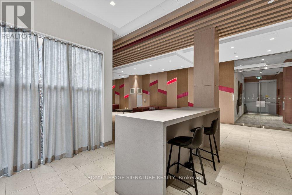 #109 2301 DANFORTH AVENUE - 25