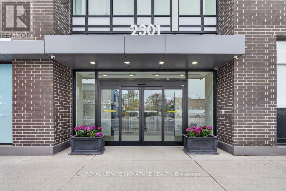#109 2301 DANFORTH AVENUE - 3