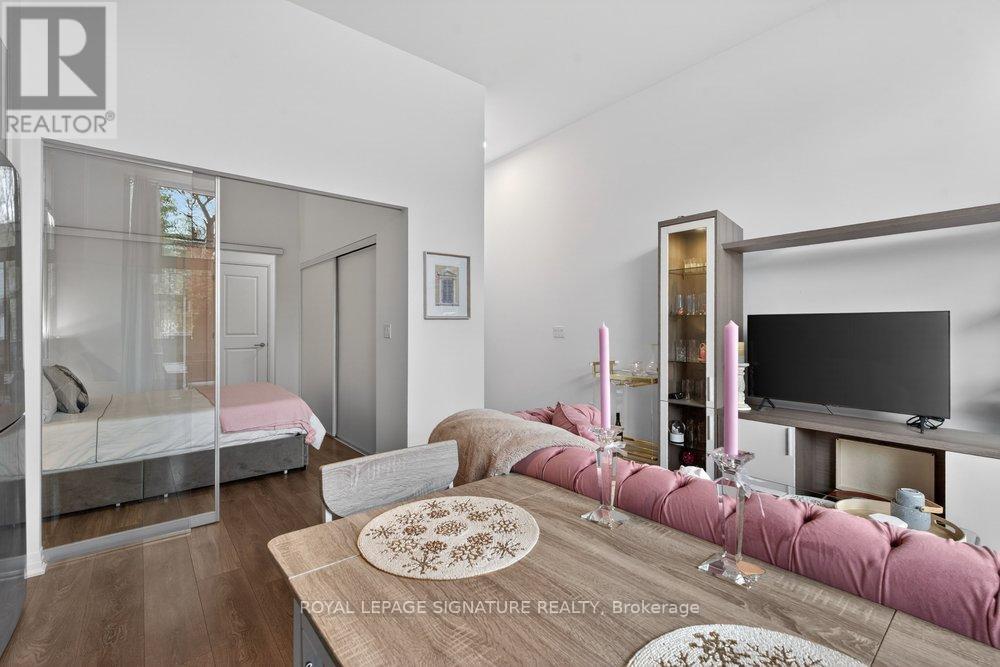 #109 2301 DANFORTH AVENUE - 8