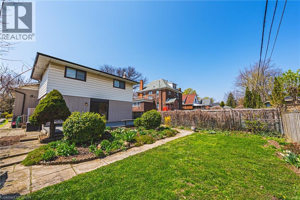 103 EMPRESS Avenue - 38