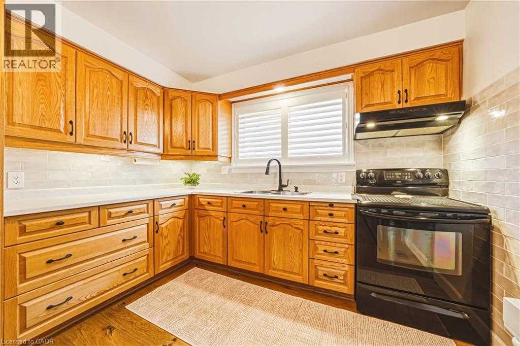103 EMPRESS Avenue - 11