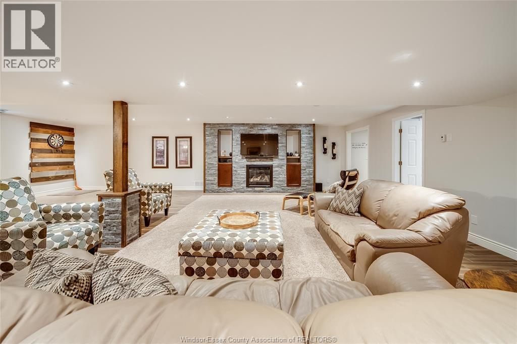 7840 STELLA CRESCENT, Windsor, Ontario, N8T3R8 — Photo 44