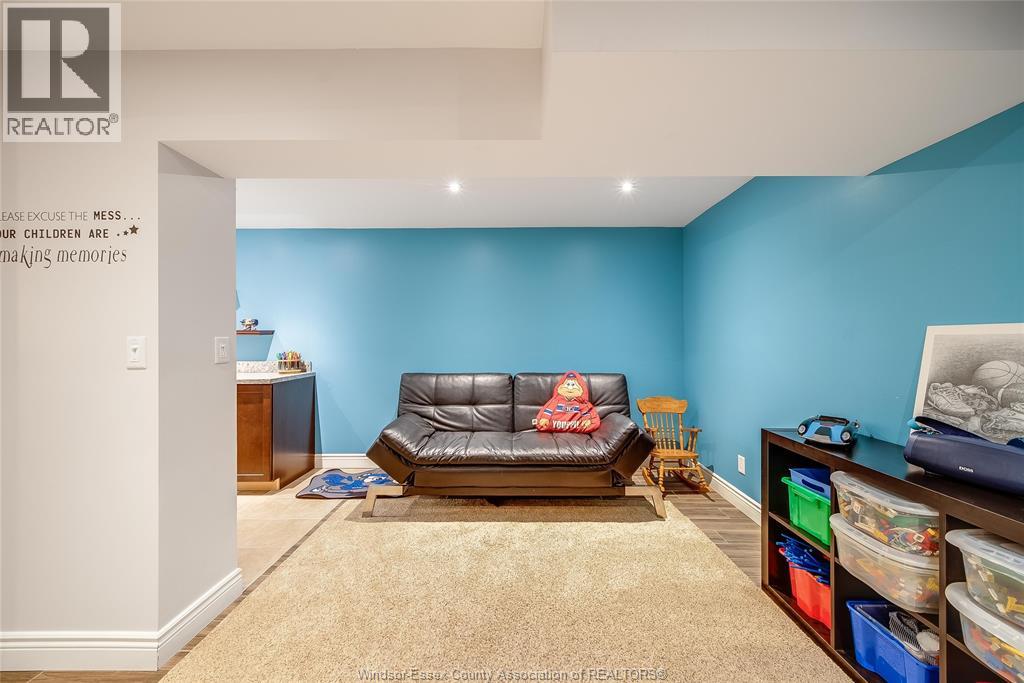 7840 STELLA CRESCENT, Windsor, Ontario, N8T3R8 — Photo 43