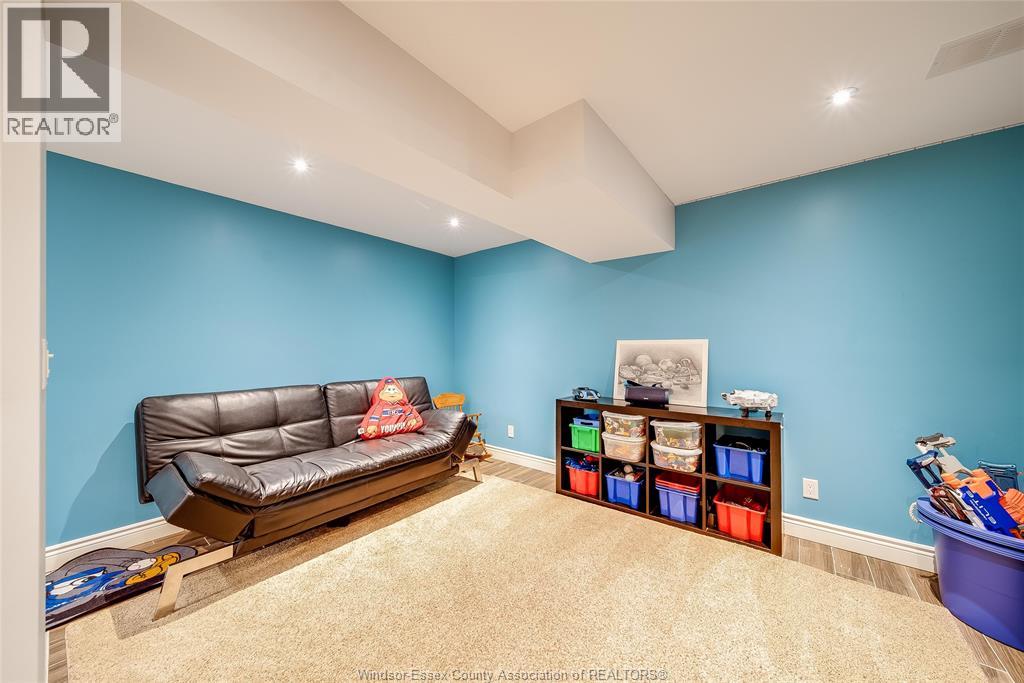 7840 STELLA CRESCENT, Windsor, Ontario, N8T3R8 — Photo 33