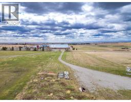33066 Township Road 250, Rural Rocky View County, AB T3Z1L9 Photo 25