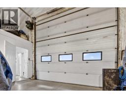 33066 Township Road 250, Rural Rocky View County, AB T3Z1L9 Photo 36