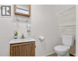 33066 Township Road 250, Rural Rocky View County, AB T3Z1L9 Photo 40