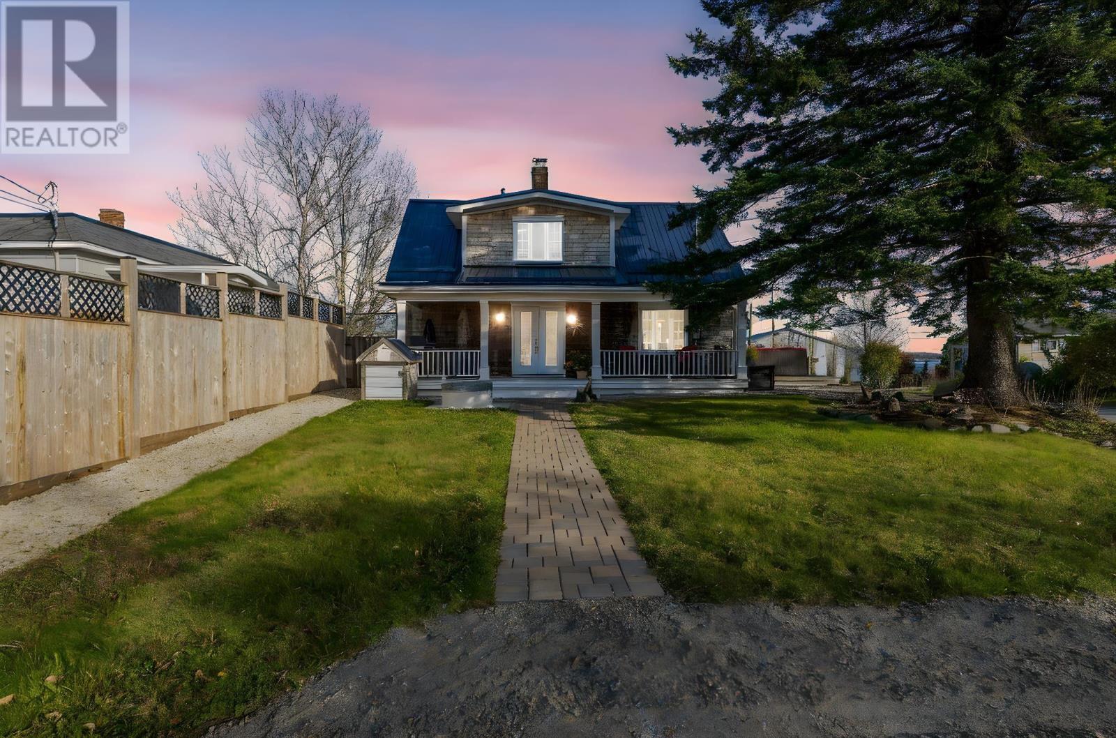 24 Station Road - 46
