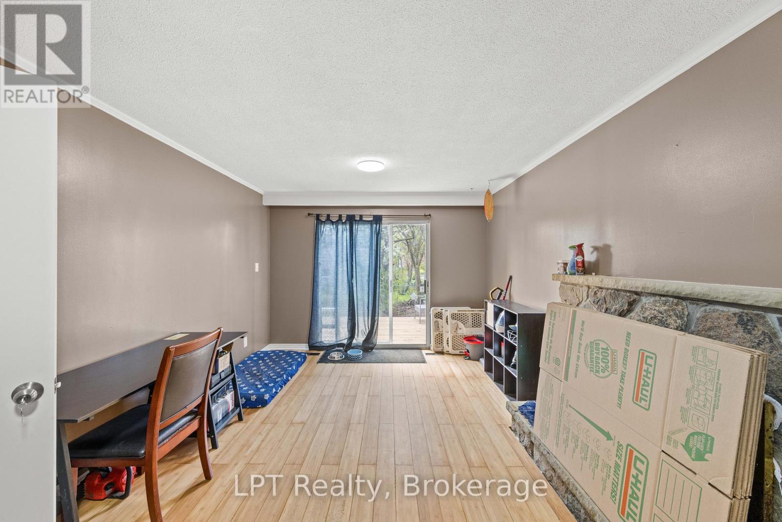 7 BRIARBLUFF AVENUE - 17