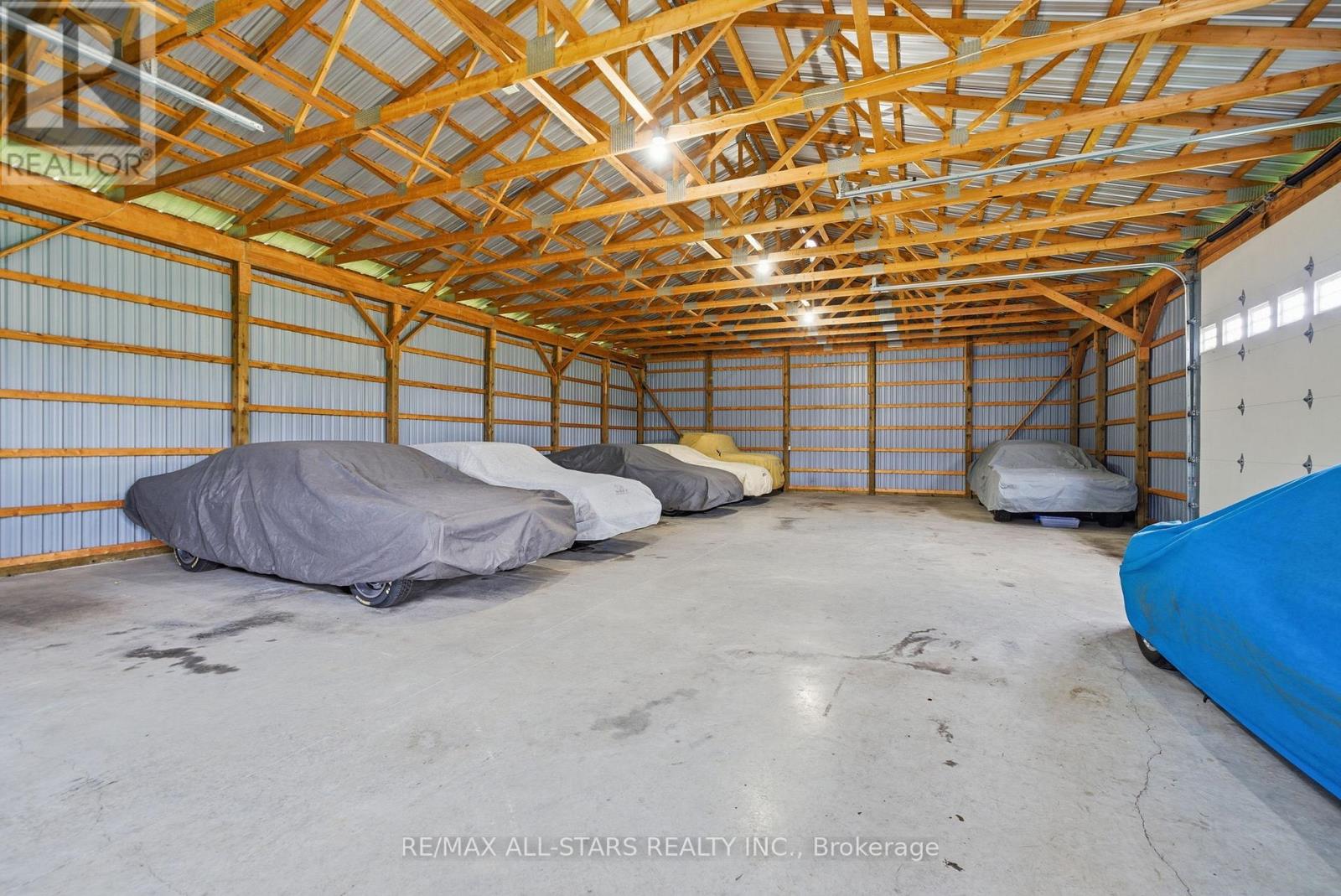 4271 FALLIS ROAD - 31