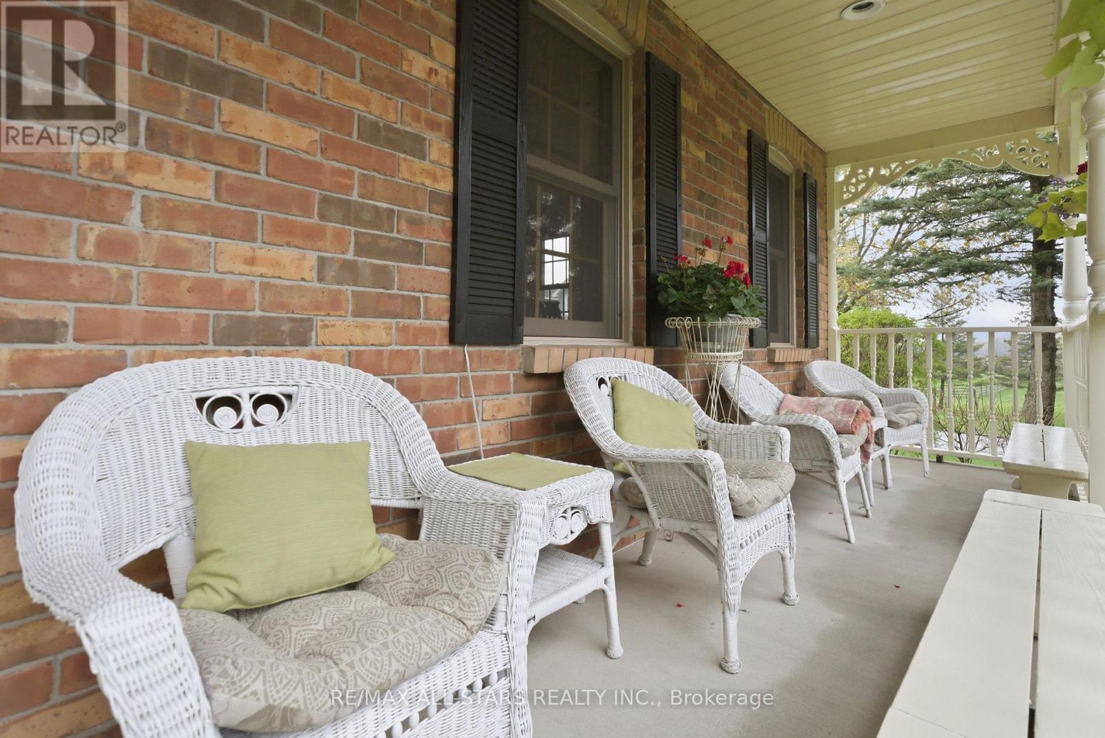4271 FALLIS ROAD - 33