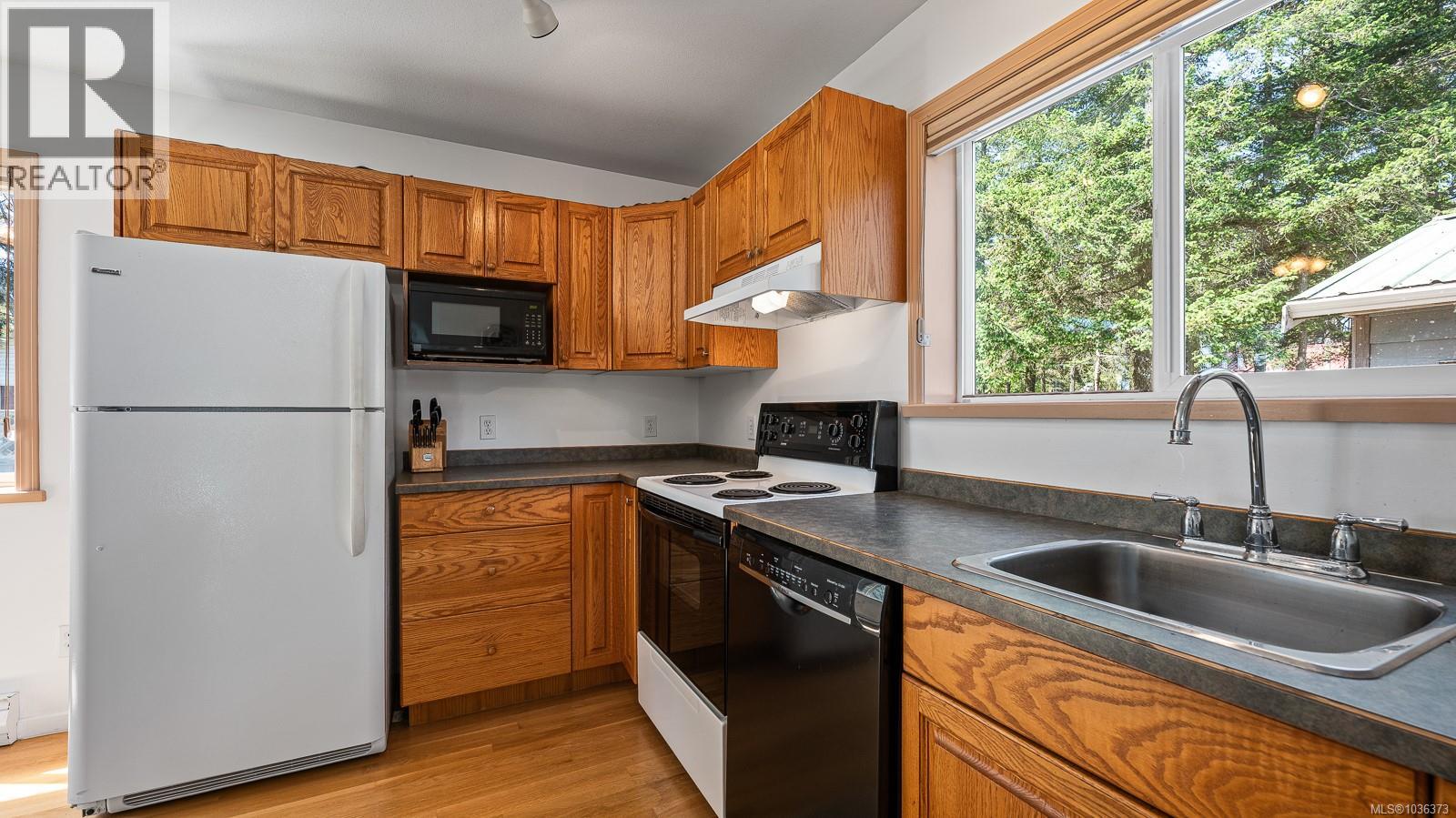 416 Curtis Rd - 16