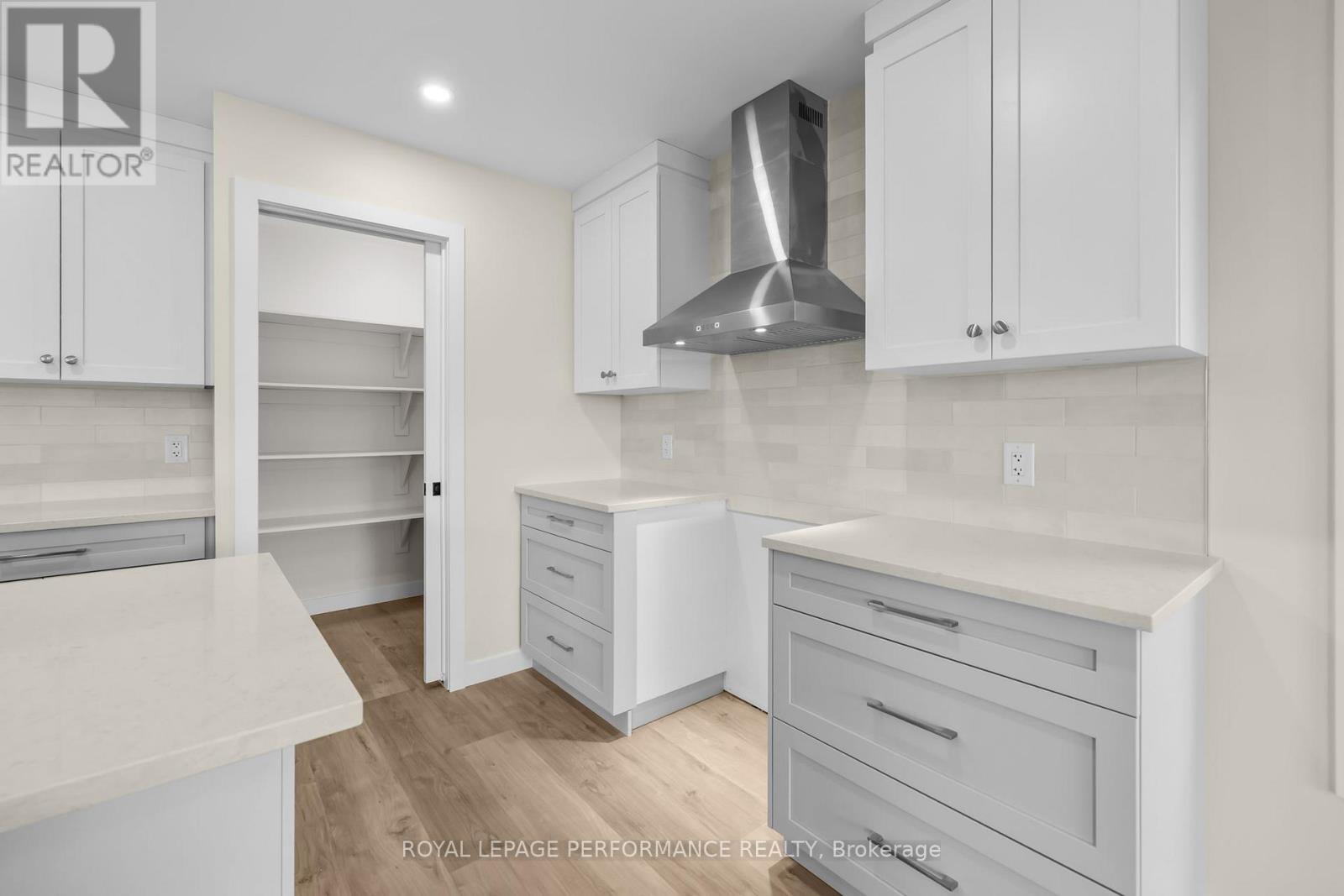41 FORRESTER WAY - 15