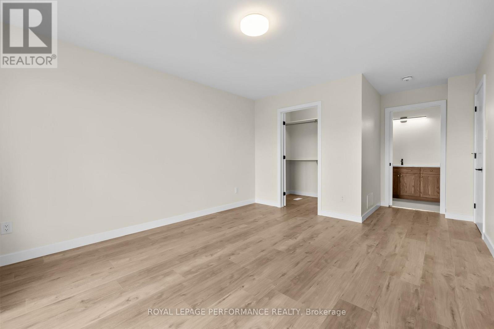 41 FORRESTER WAY - 20