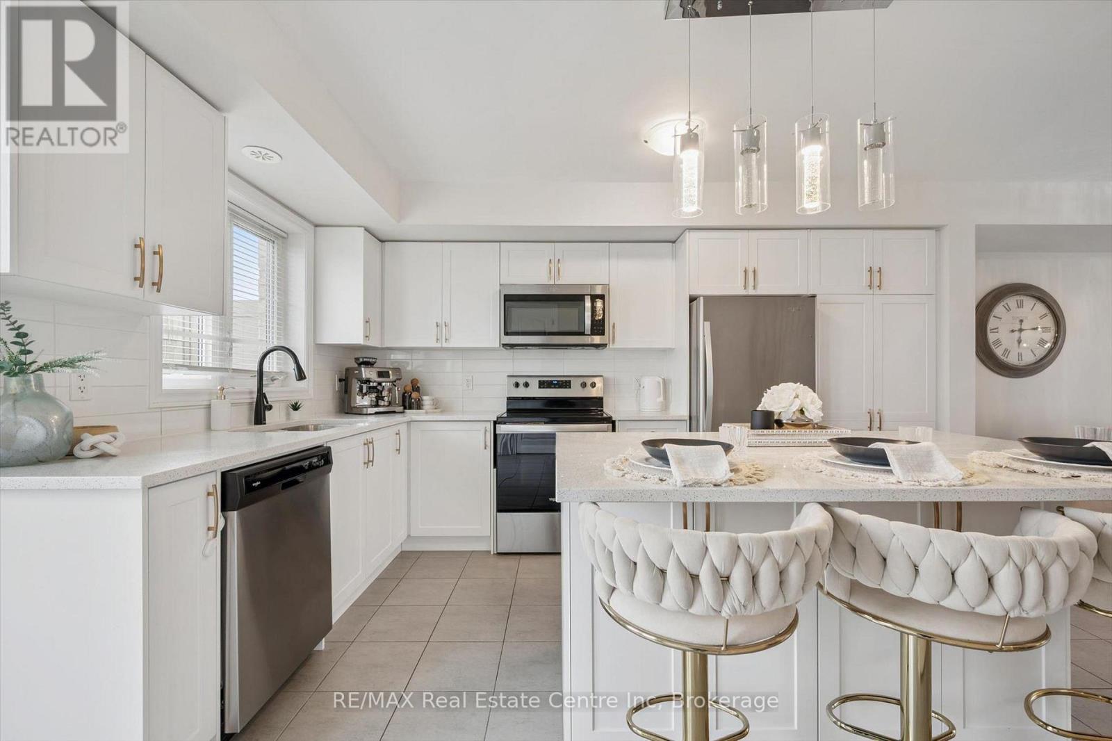 271 LAW DRIVE - 12