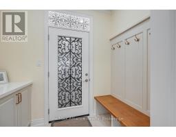 203 Burloak Drive, Oakville, ON L6L6T6 Photo 19