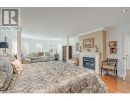 203 Burloak Drive, Oakville, ON L6L6T6 Photo 22