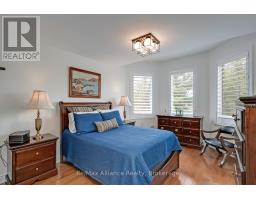 203 Burloak Drive, Oakville, ON L6L6T6 Photo 25