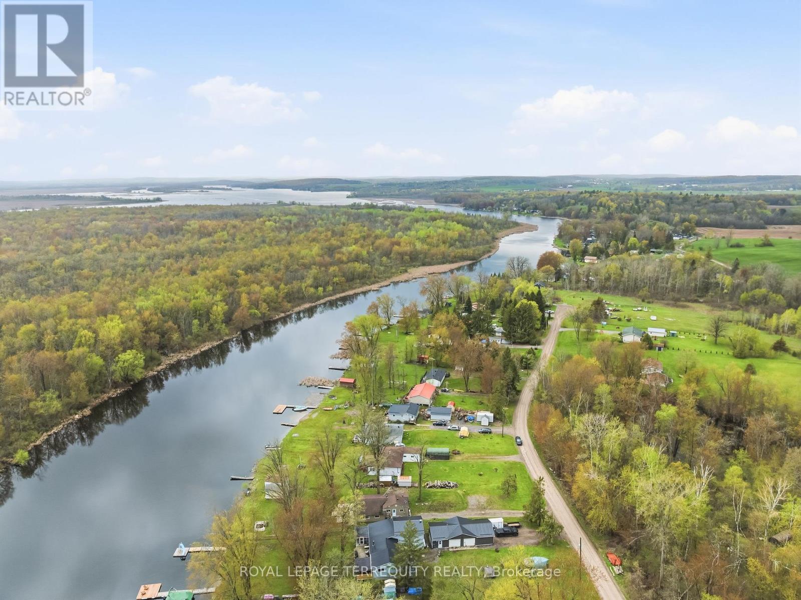 49 RIVER ROAD W - 36