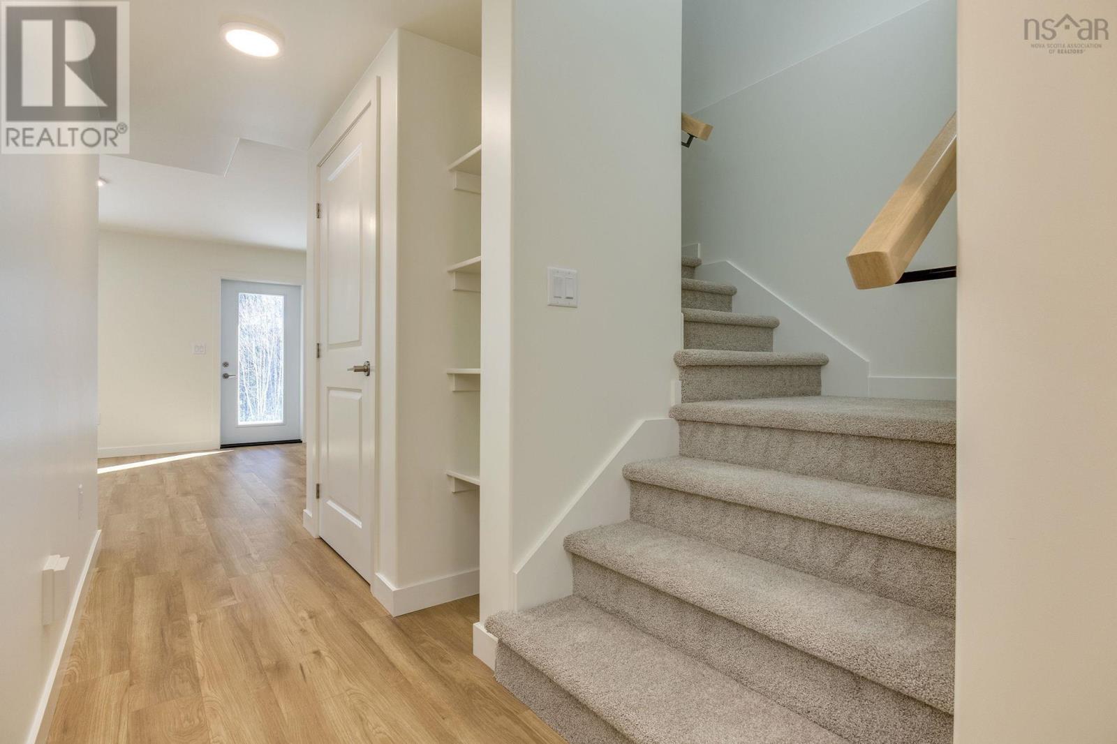 DA-55 185 Darner Drive - 36