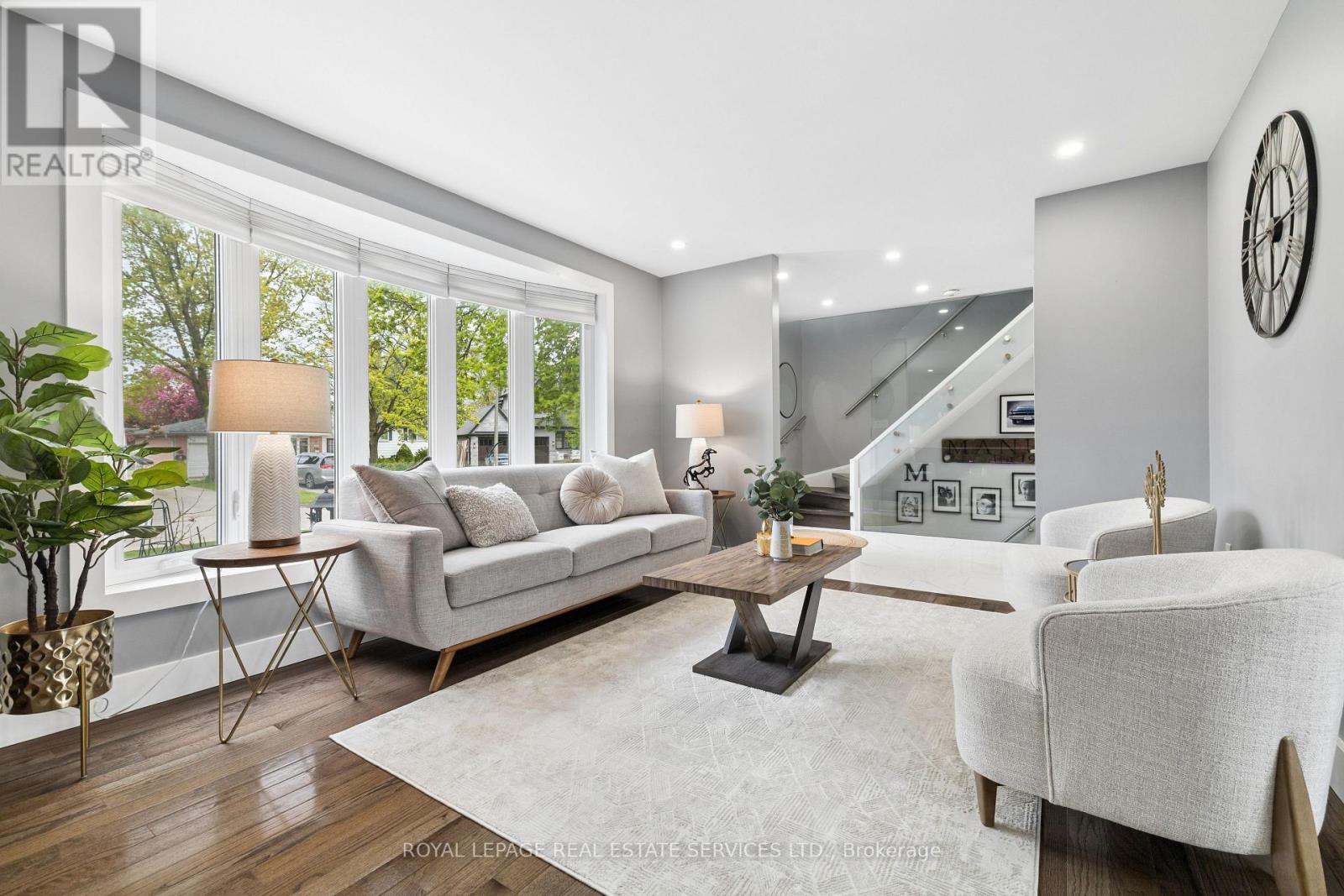 441 WITHNELL CRESCENT - 10