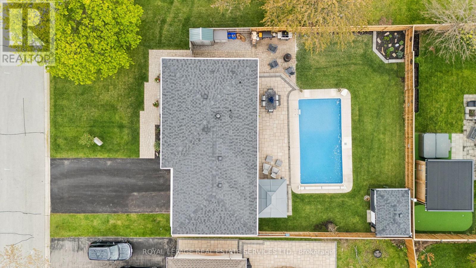 441 WITHNELL CRESCENT - 43