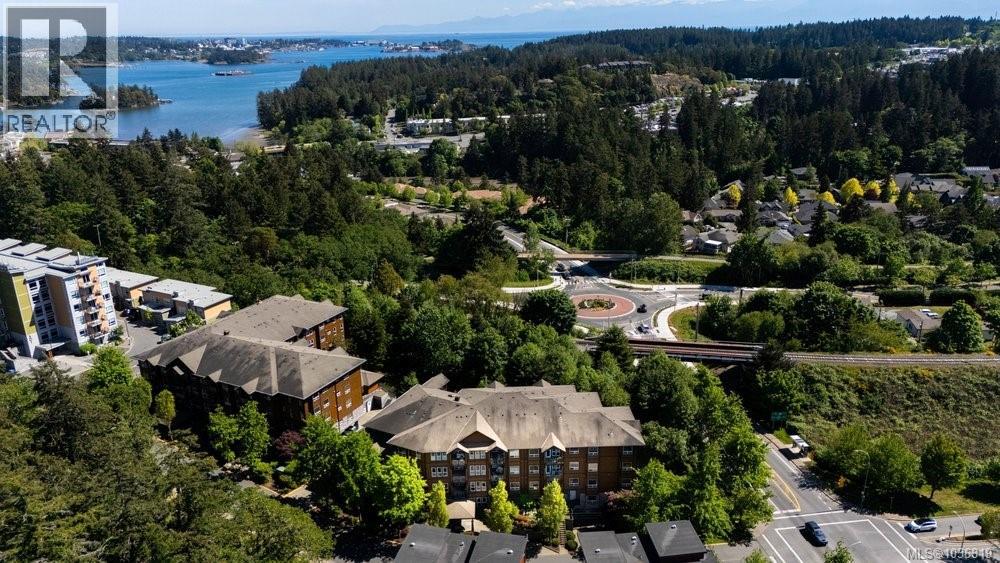 107 101 Nursery Hill Dr, View Royal