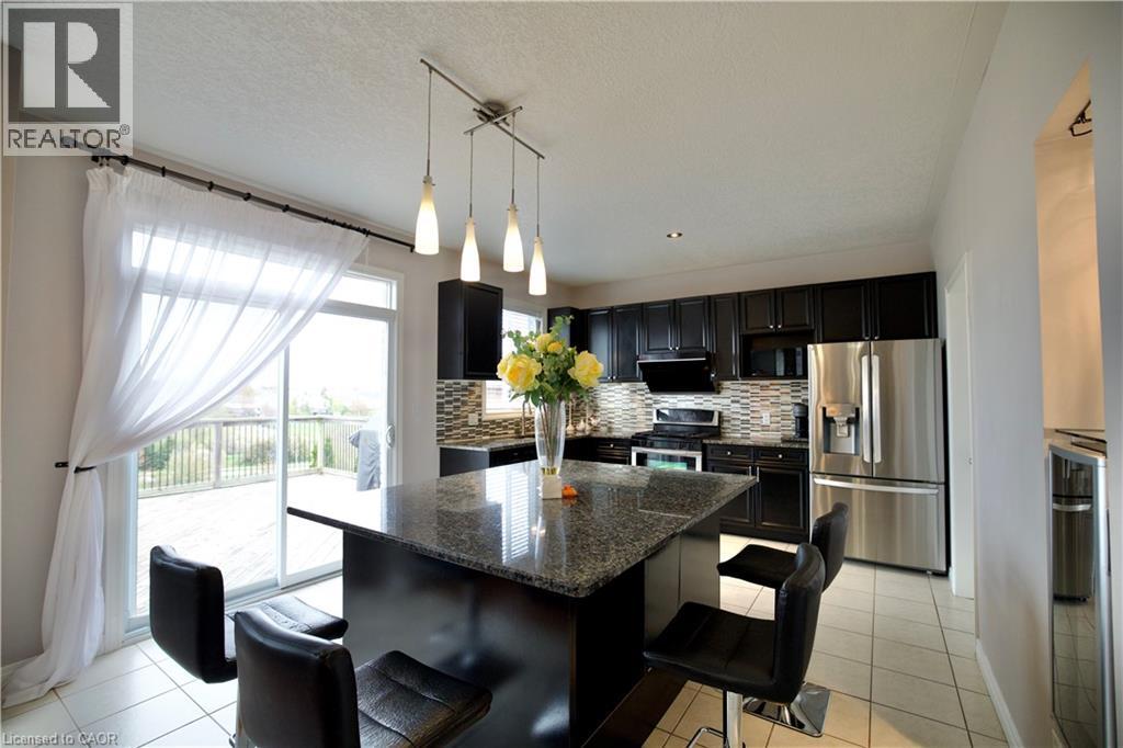 704 ZURICH Drive, Waterloo, Ontario, N2V2S8 — Photo 43