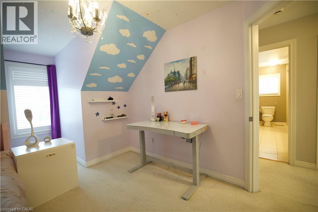 704 ZURICH Drive, Waterloo, Ontario, N2V2S8 — Photo 50