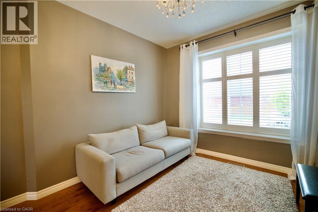 704 ZURICH Drive, Waterloo, Ontario, N2V2S8 — Photo 27