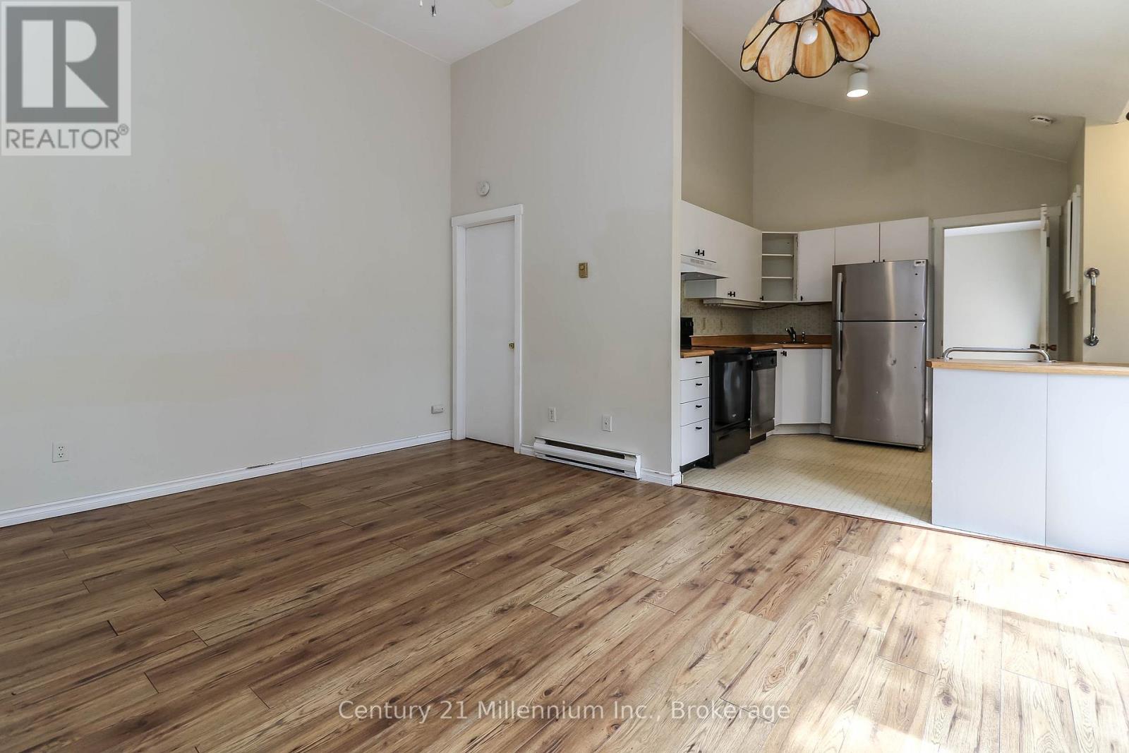 #538 22 DAWSON DRIVE - 13