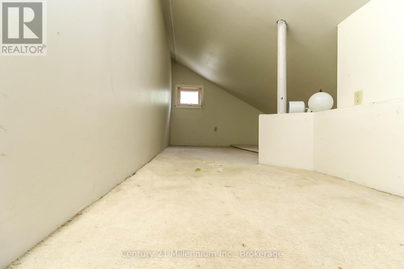 #538 22 DAWSON DRIVE - 24