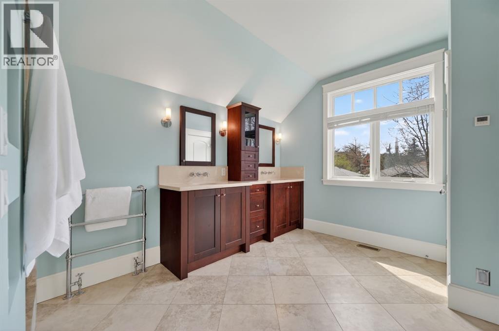 1424 22 Street NW — photo 27