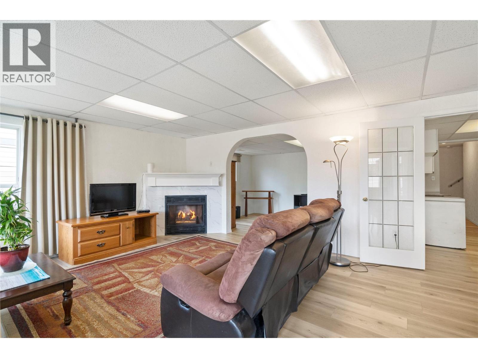 430 20 Street SE - 40
