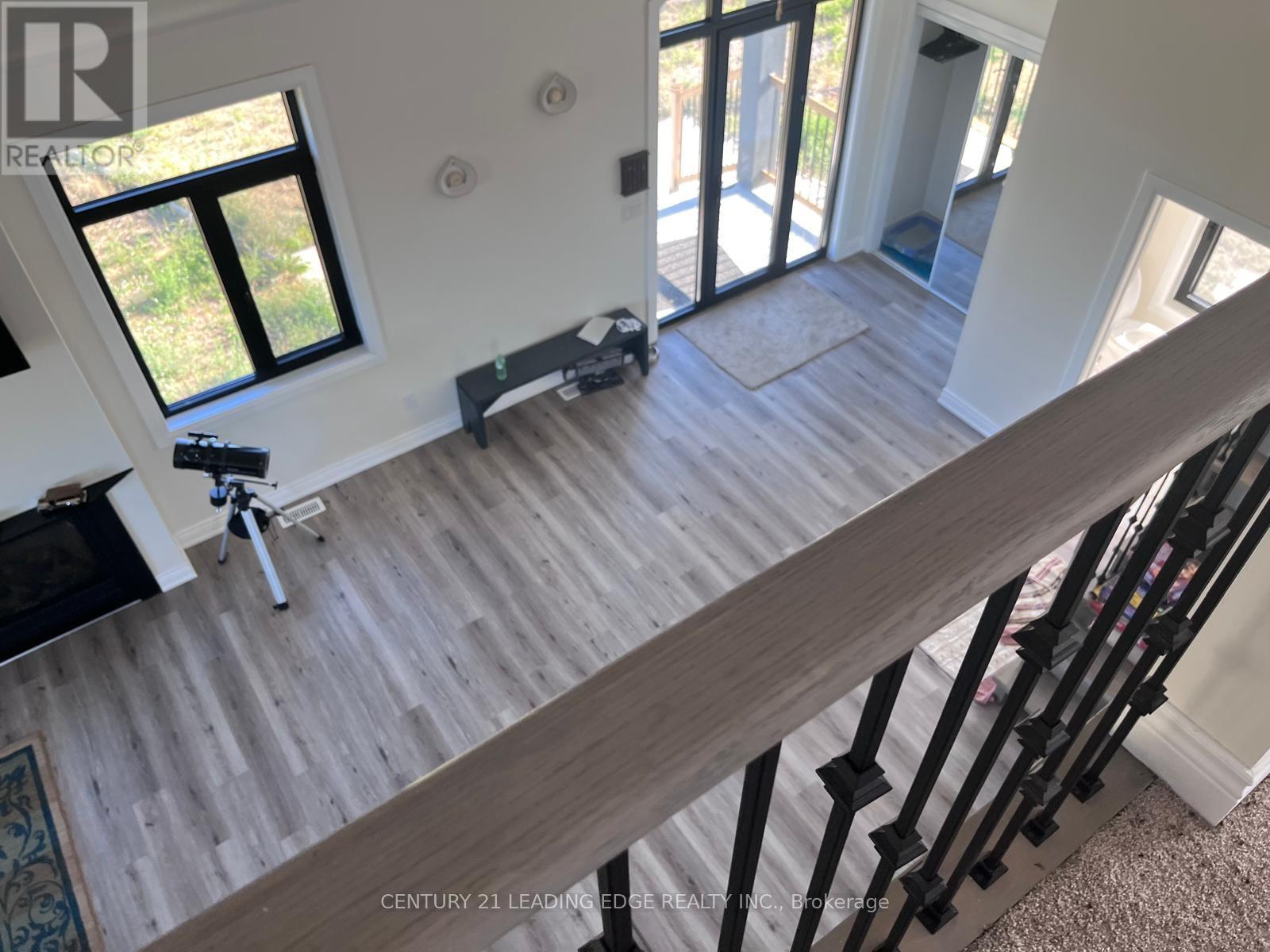 377 MONTGOMERY ROAD - 13