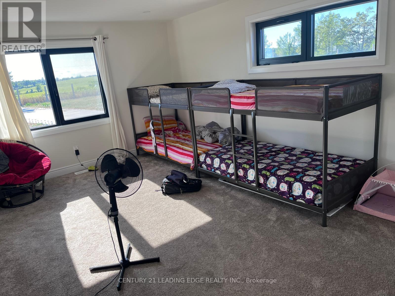 377 MONTGOMERY ROAD - 26