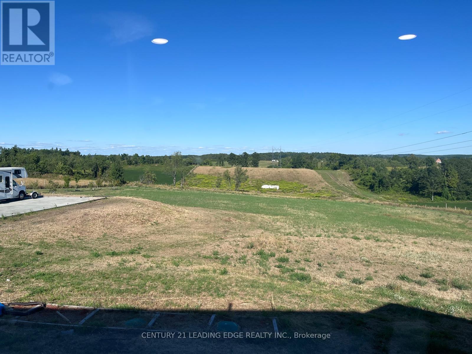 377 MONTGOMERY ROAD - 37
