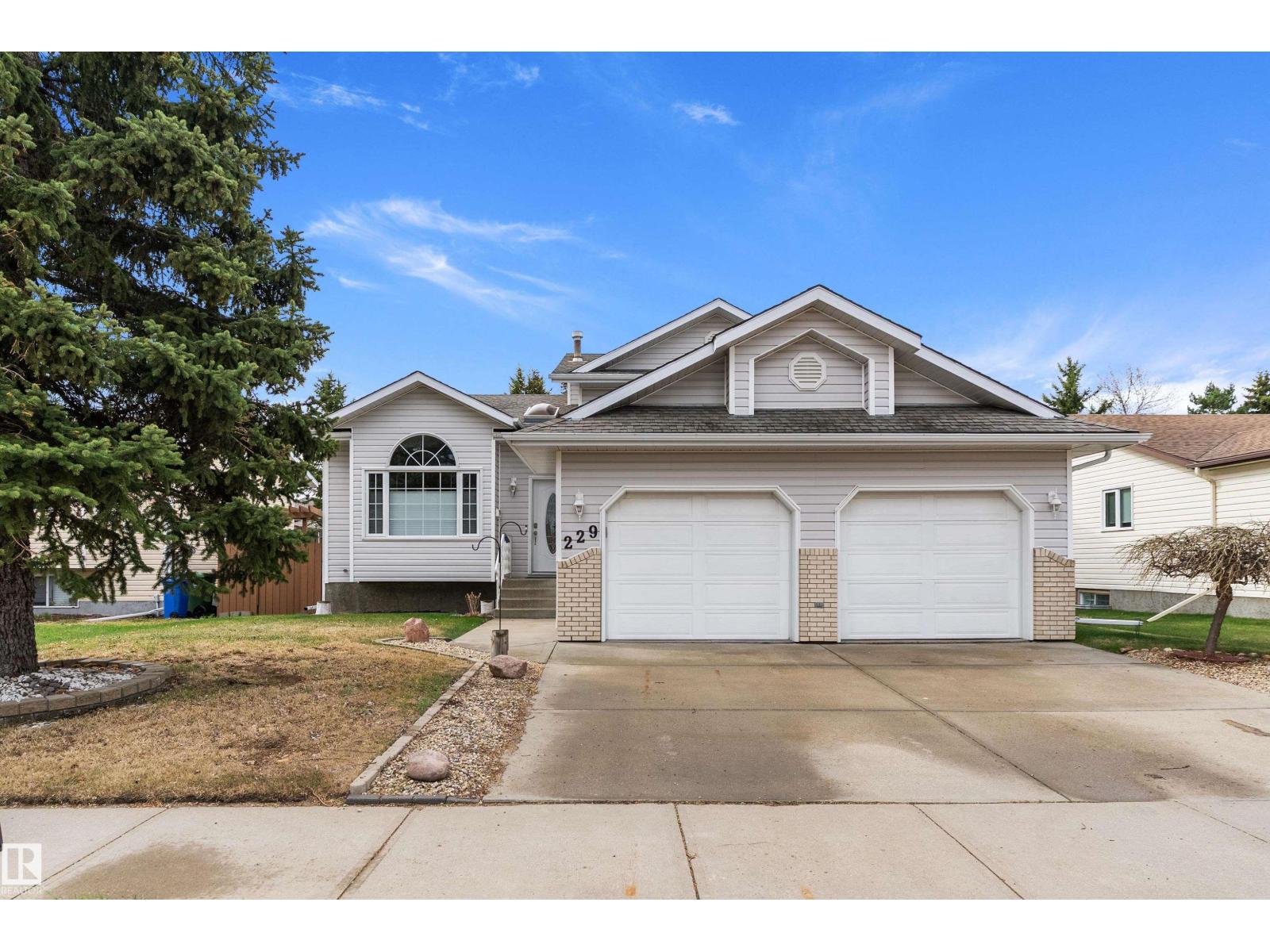229 Northmount DR