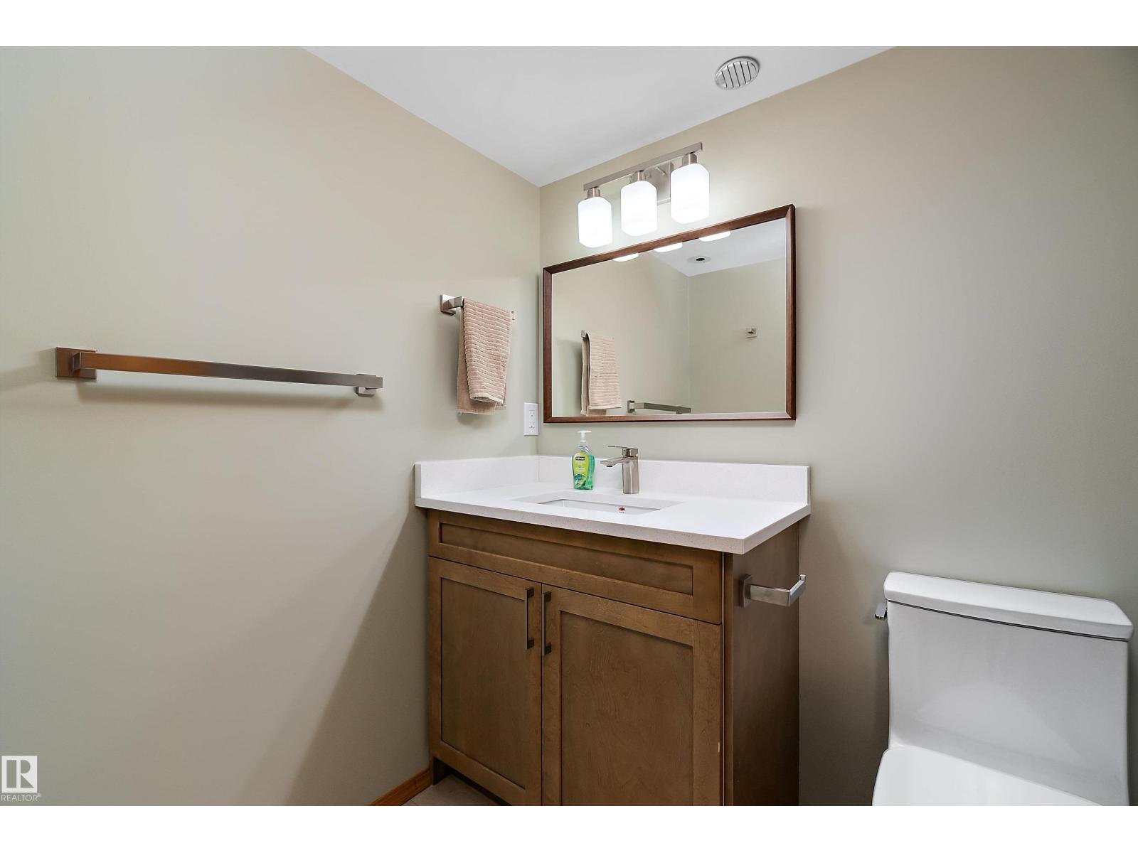 229 Northmount DR — photo 45