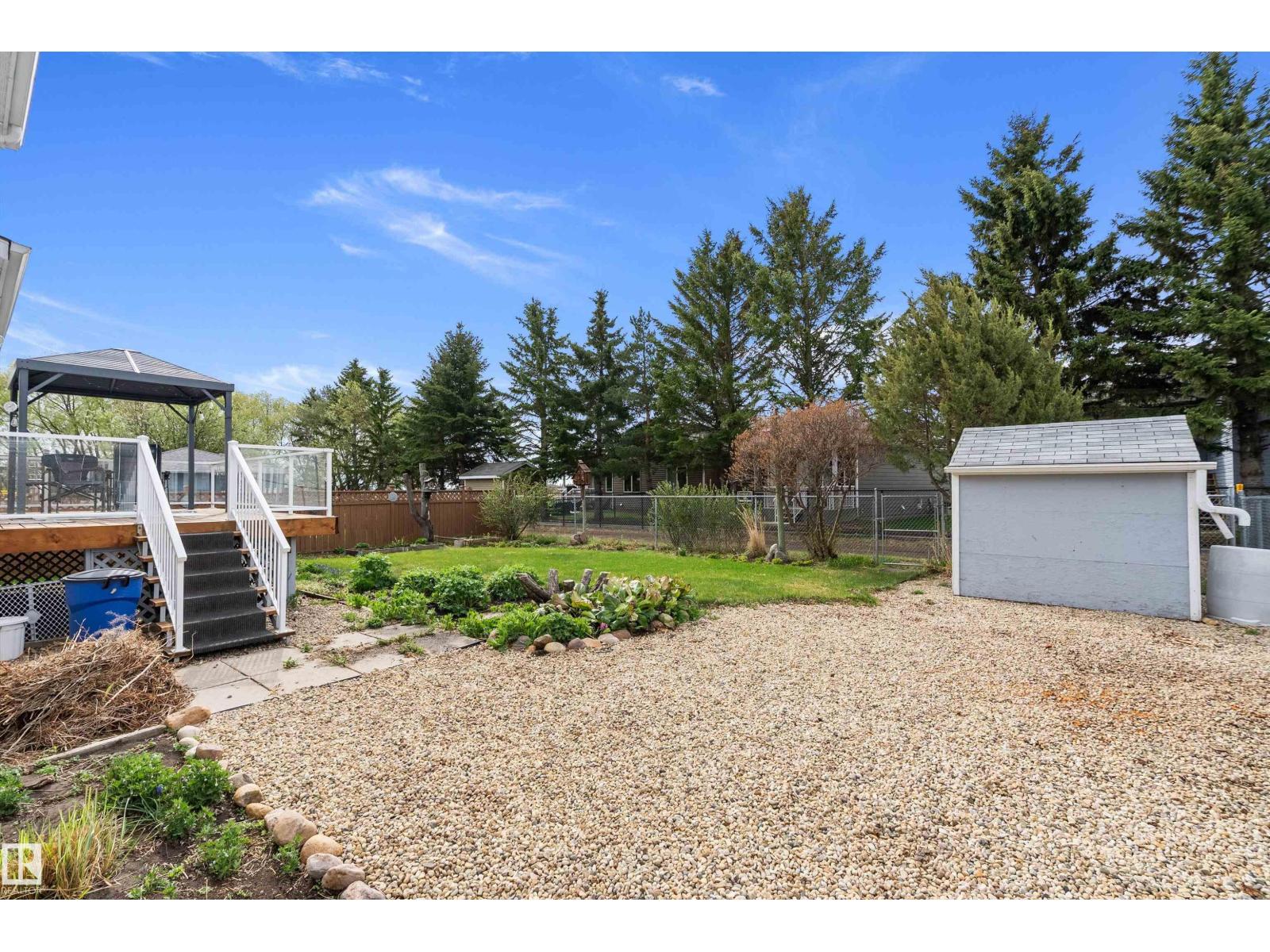 229 Northmount DR — photo 58
