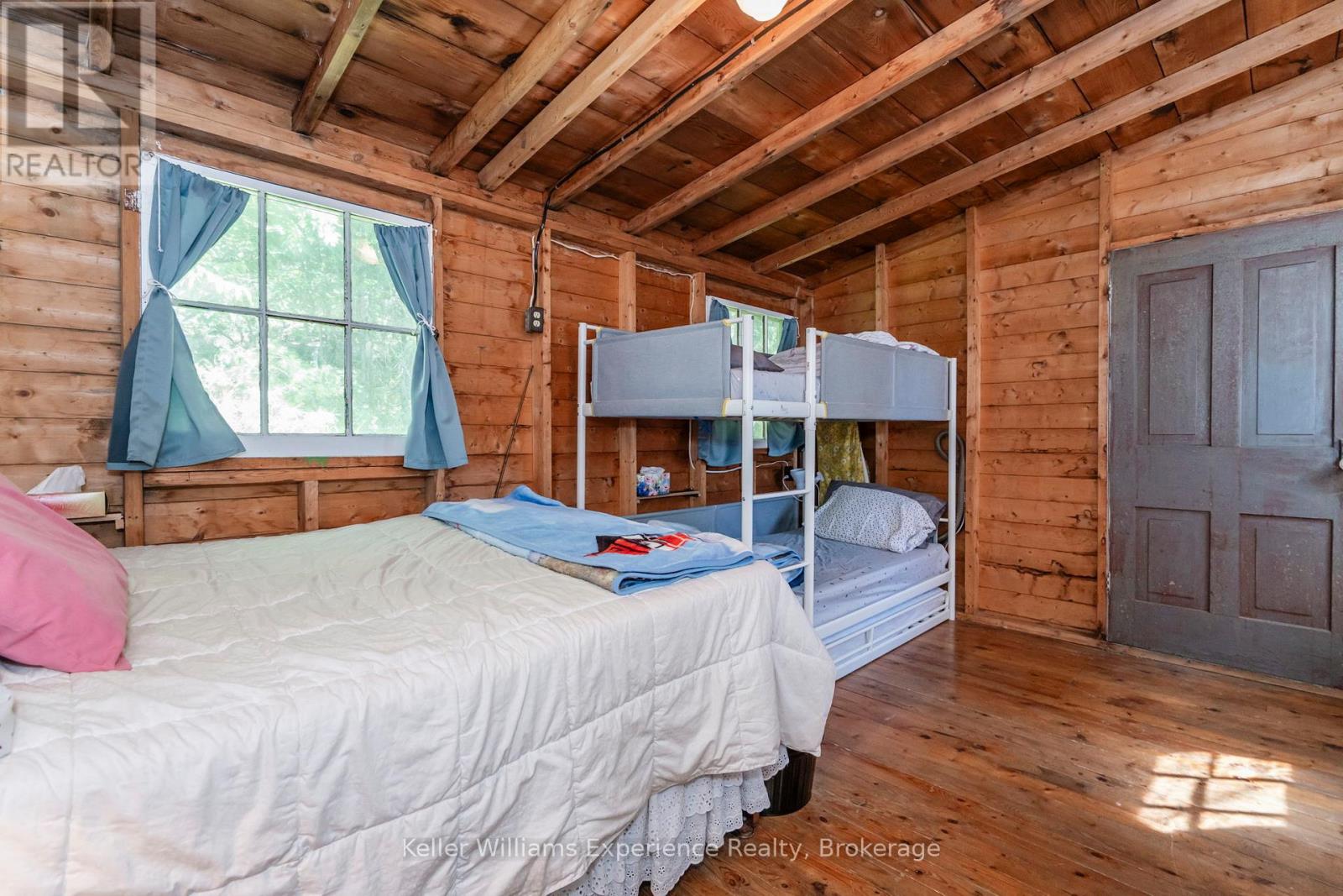 8326 IS 2210 GEORGIAN BAY - 23