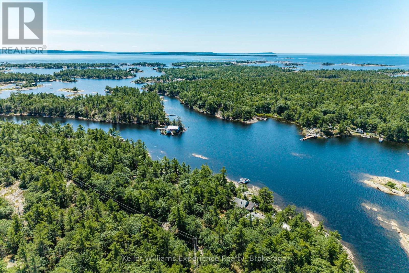 8326 IS 2210 GEORGIAN BAY - 32